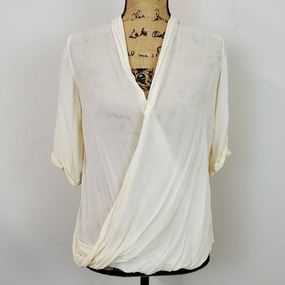 Aritzia Babaton silk top sz XXS